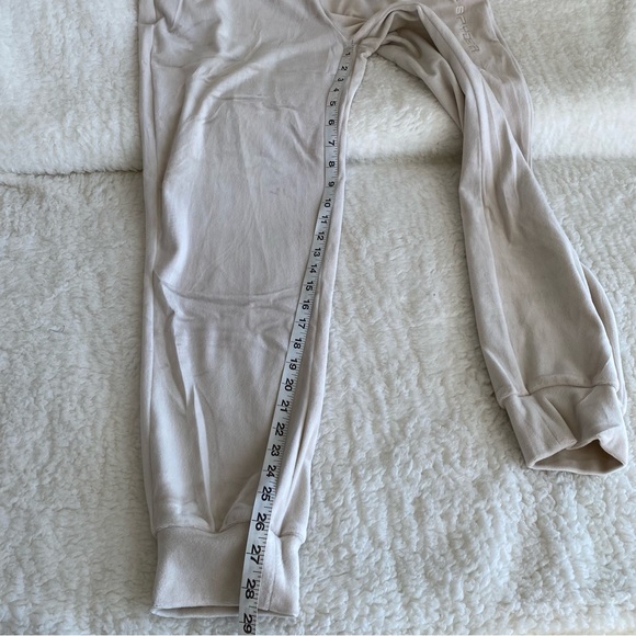 Spyder Women's Cozy Soft Velvet Fleece Jogger, 2 side pockets, Cream, Size M - Picture 5 of 5